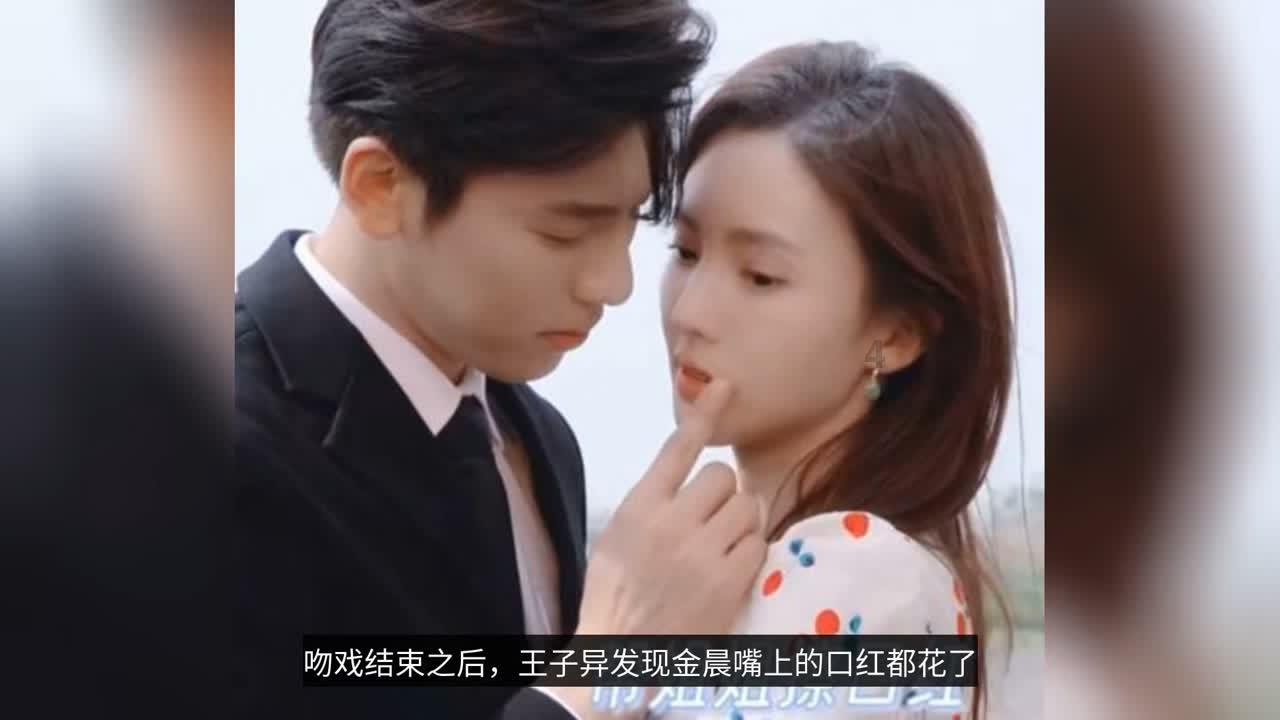 莒南交警“警急”送医暖人心真诚致谢送锦旗