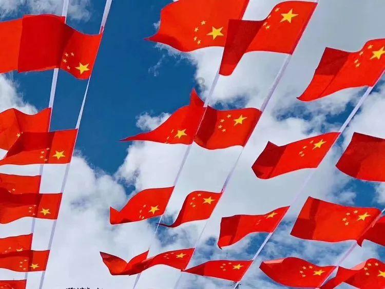 两会对话1+1，满怀信心向前进丨产业大招商突破年，为贵州贡献力量